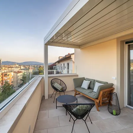 Attico Di Lusso Vista Duomo A 2 Passi Dal Centro Apartamento
