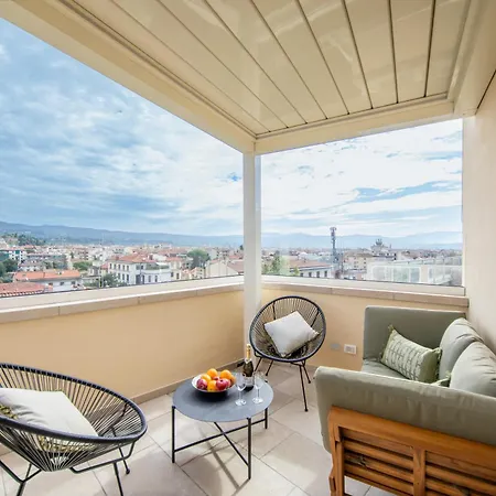 Lägenhet Attico Di Lusso Vista Duomo A 2 Passi Dal Centro