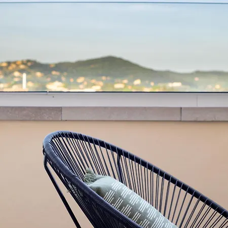 Attico Di Lusso Vista Duomo A 2 Passi Dal Centro Lägenhet Florens